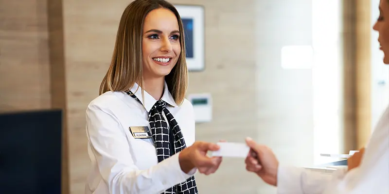 foto ilustrativa  portaria e limpeza