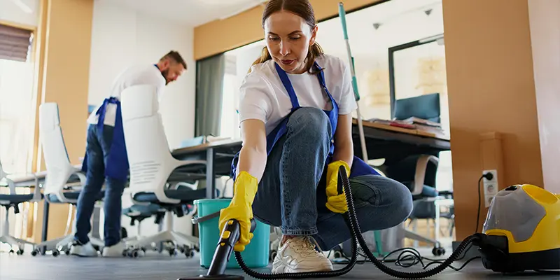 foto ilustrativa  portaria e limpeza